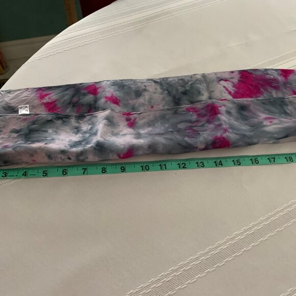 100% Silk Scarf - Picture 4 of 7